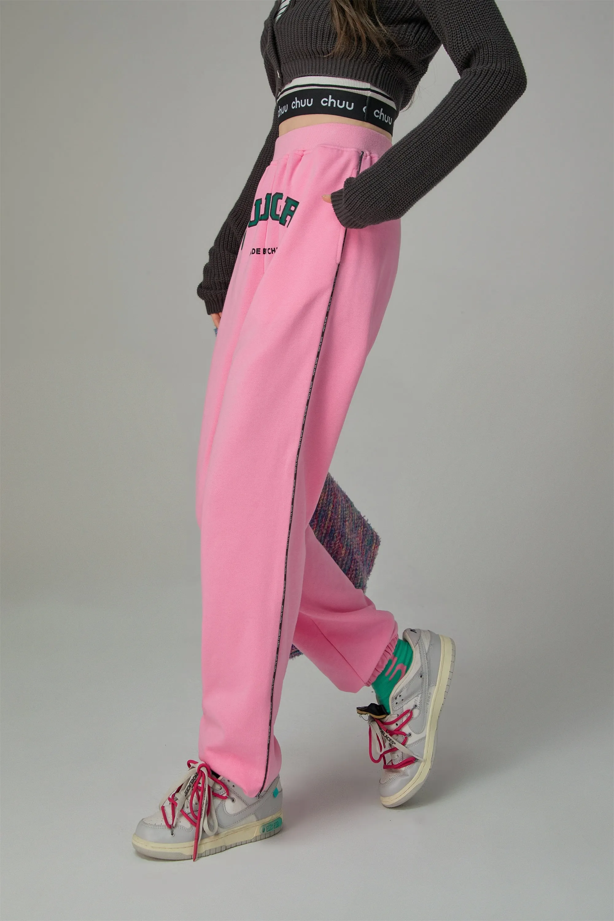 Chuu Girl Jogger Pants