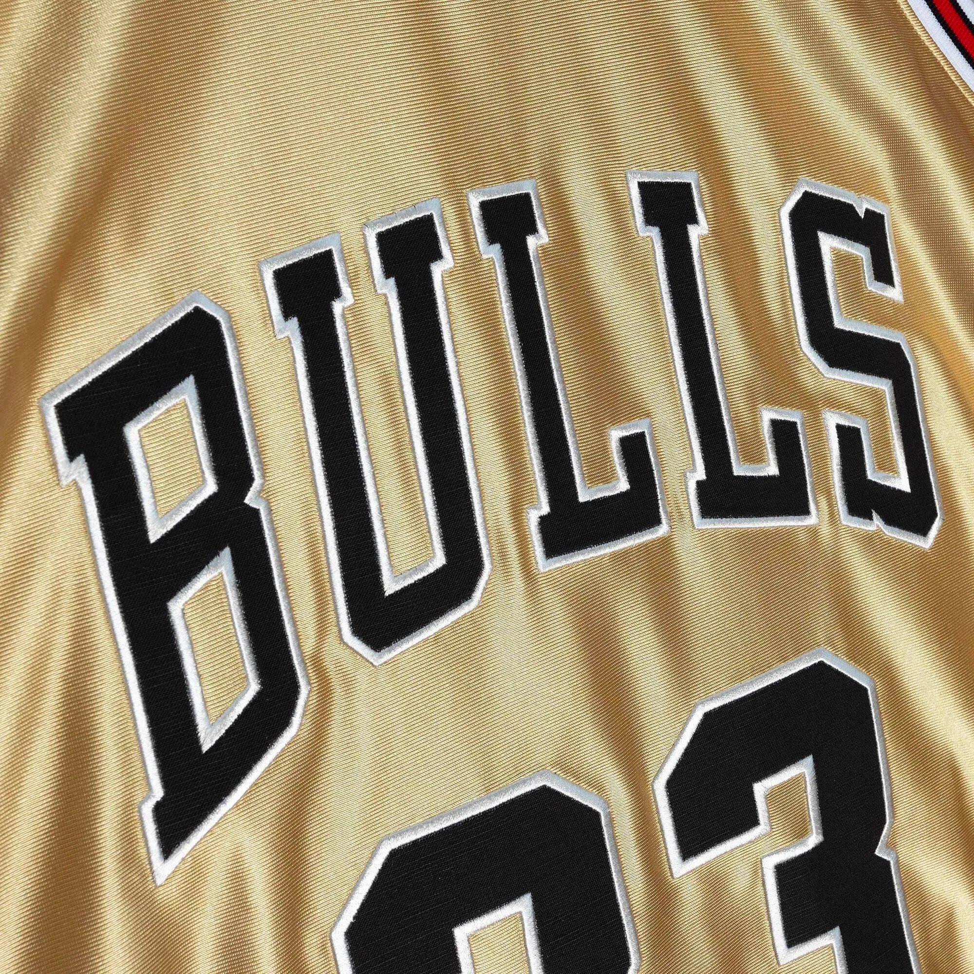 NBA Chicago Bulls Scottie Pippen 1997 75th Anniversary Gold Jersey